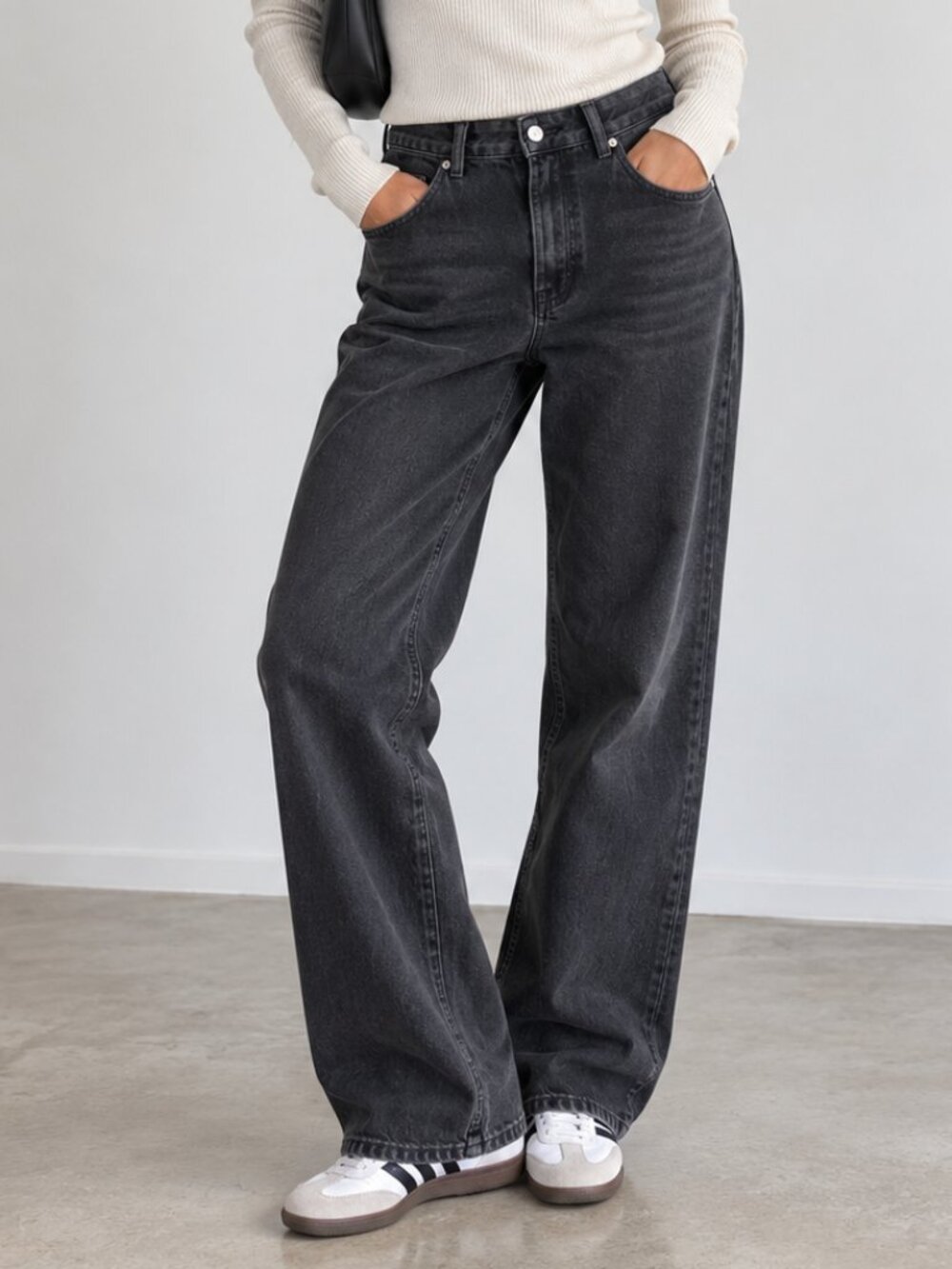 H&M Womens Black Washed Denim Straight Leg Jeans Button Fly Size 10 100% Cotton